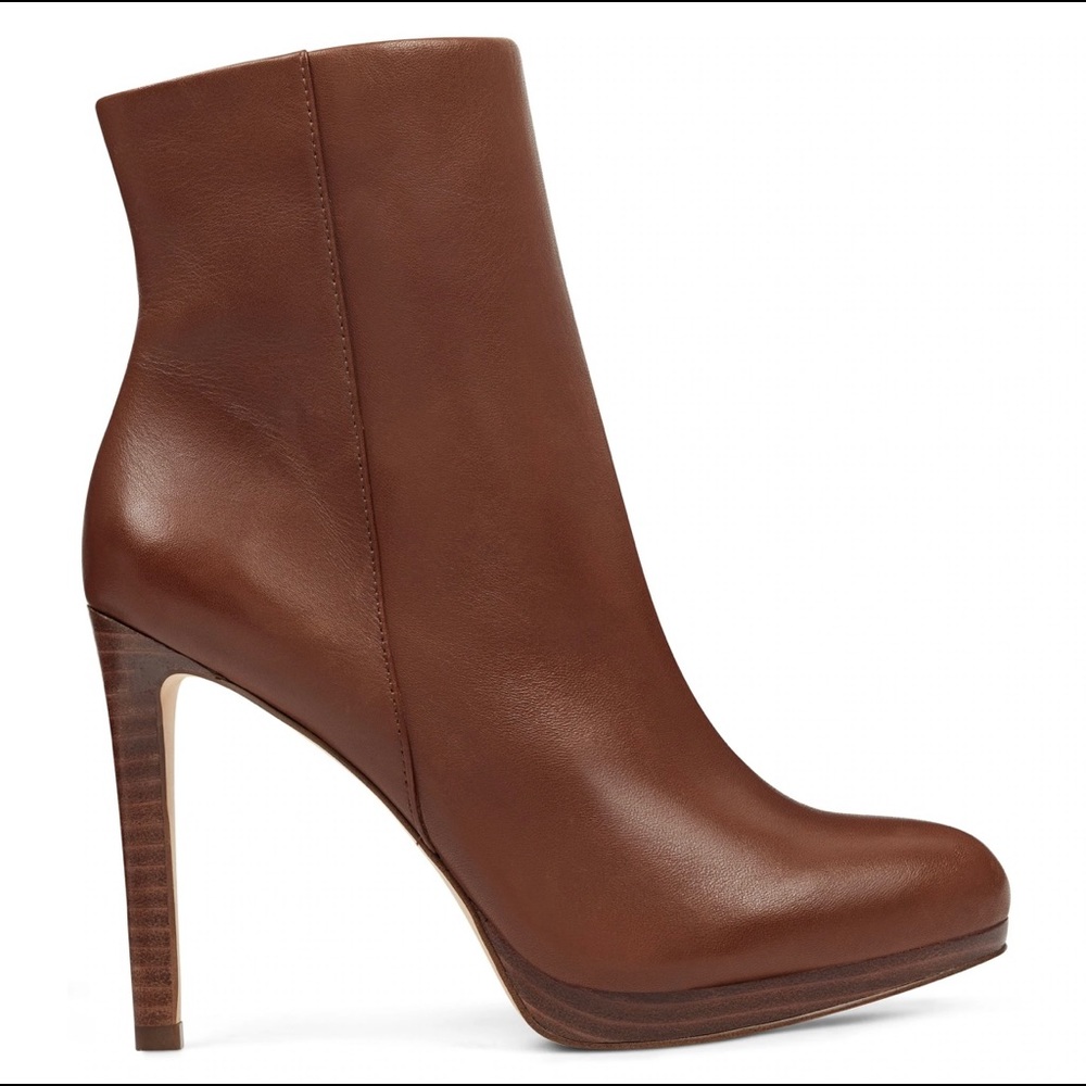 Quanette Platform Booties Nine West Women’s